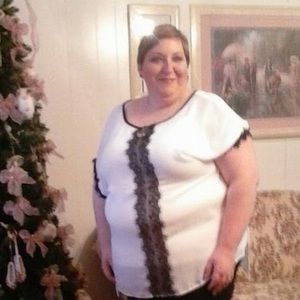 Meet your Posher, Becky